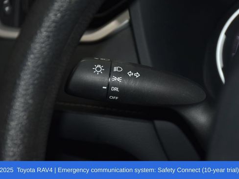Used 2025 Toyota RAV4 LE AWD/4WD image 9