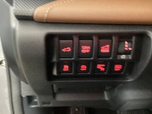 Used 2023 Subaru Forester Touring image 32