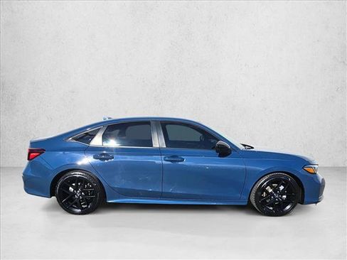 Used 2025 Honda Civic Sport image 6