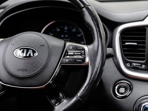 Used 2019 Kia Sorento SX AWD/4WD image 26