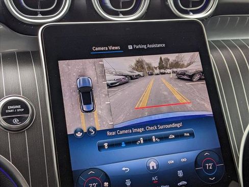 Used 2025 Mercedes-Benz GLC 300 4MATIC image 12