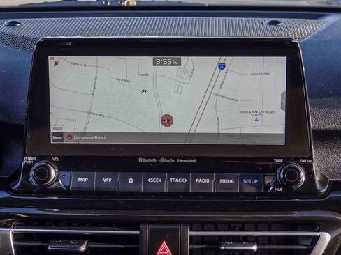 Certified 2022 Kia Seltos EX image 13