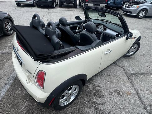 Used 2007 MINI Cooper Convertible FWD image 8