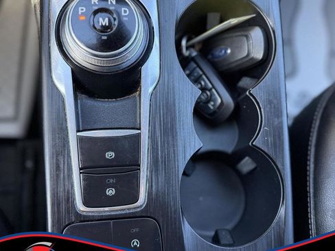 Used 2020 Ford Escape SEL image 32