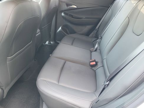 Used 2024 Buick Encore GX Sport Touring image 10