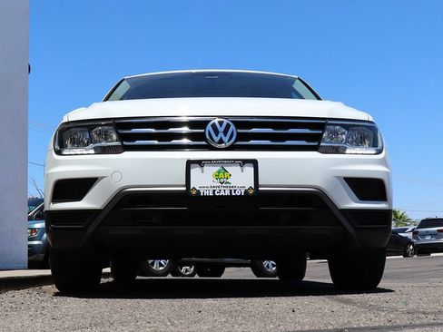 Used 2019 Volkswagen Tiguan SE w/ Panoramic Sunroof Package AWD/4WD image 17