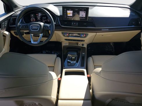Used 2022 Audi Q5 2.0T Premium Plus w/ Premium Plus Package image 11