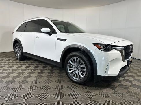 Used 2024 MAZDA CX-90 3.3 Turbo w/ Preferred Package AWD/4WD image 2