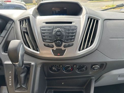 Used 2019 Ford Transit 350 XLT image 15