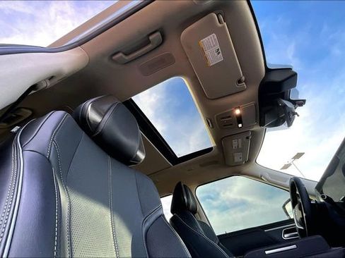 Certified 2025 INFINITI QX80 Sensory image 22