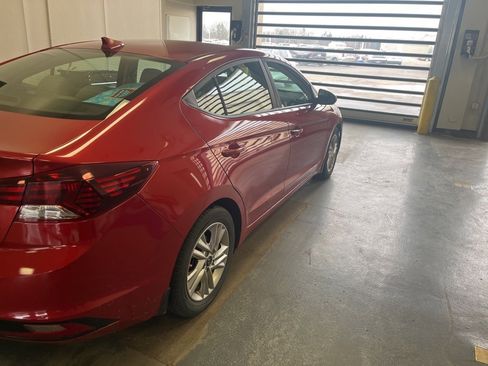 Used 2019 Hyundai Elantra SEL image 3