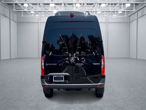 New 2025 Mercedes-Benz Sprinter 2500 image 3