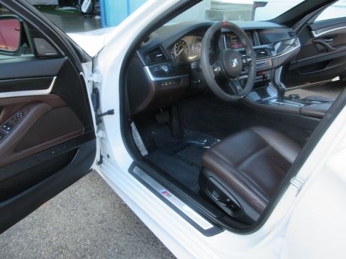 Used 2015 BMW 535i Sedan image 6
