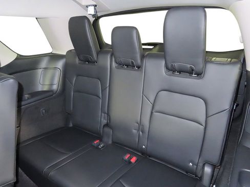 New 2026 Nissan Pathfinder SL image 26