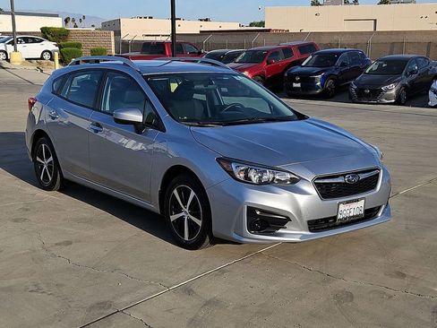 Used 2019 Subaru Impreza 2.0i Premium image 6