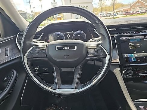 Used 2021 Jeep Grand Cherokee L Limited image 18