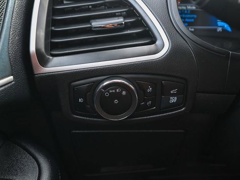 Used 2024 Ford Edge SEL w/ Convenience Package image 40