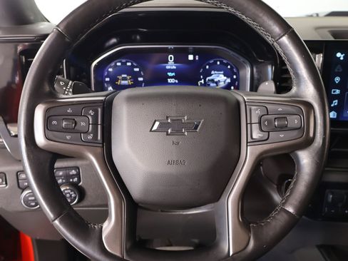 Used 2022 Chevrolet Silverado 1500 ZR2 w/ Technology Package image 3