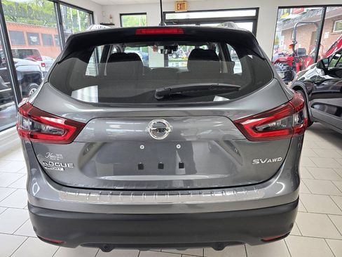 Used 2022 Nissan Rogue Sport SV AWD/4WD image 8