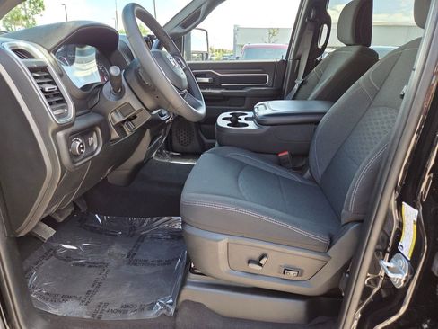 Used 2025 RAM 2500 Big Horn image 21