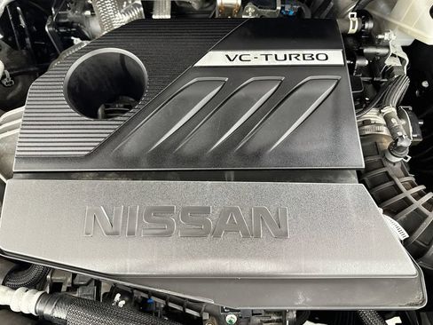 Used 2023 Nissan Rogue SV AWD/4WD image 15