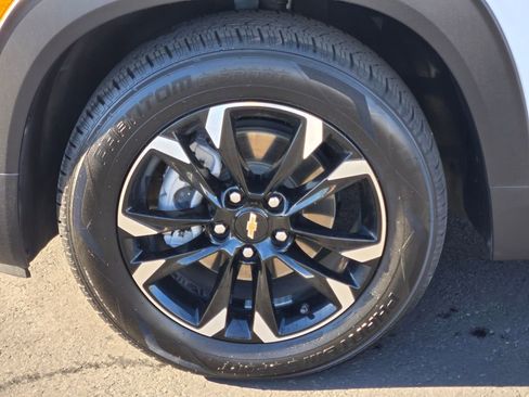 Used 2021 Chevrolet TrailBlazer LT image 9
