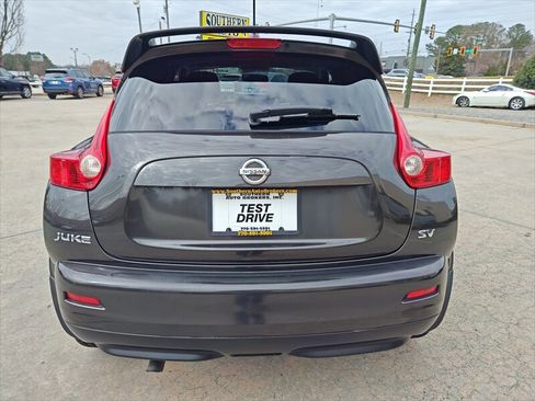 Used 2011 Nissan Juke SV image 6
