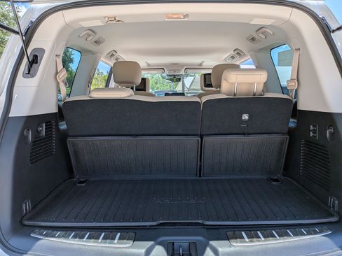 Used 2023 Nissan Armada Platinum w/ Captain's Chairs Package AWD/4WD image 13
