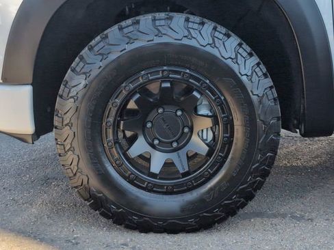 Certified 2022 Chevrolet Silverado 1500 Custom image 31