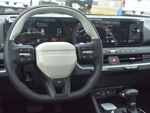 New 2026 Kia K4 GT-Line image 19