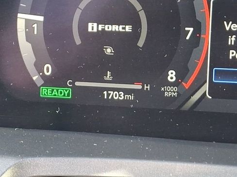 Used 2025 Toyota Tacoma Trailhunter image 21