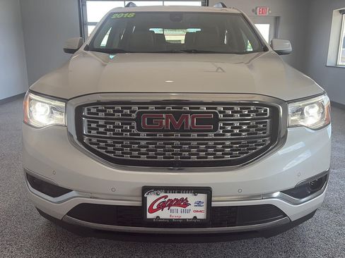 Used 2018 GMC Acadia Denali w/ Technology Package AWD/4WD image 6