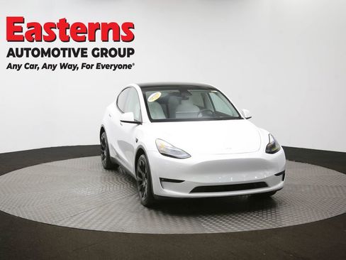 Used 2023 Tesla Model Y Long Range image 48