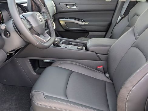 New 2026 Nissan Pathfinder SL w/ Cargo Package AWD/4WD image 10