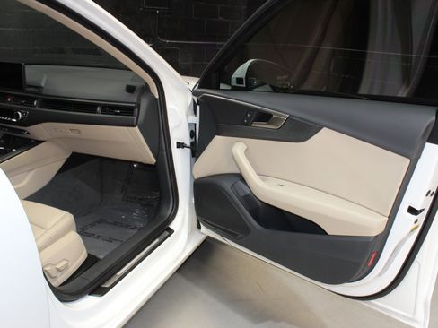 Used 2019 Audi A4 2.0T Premium w/ Convenience Package image 29