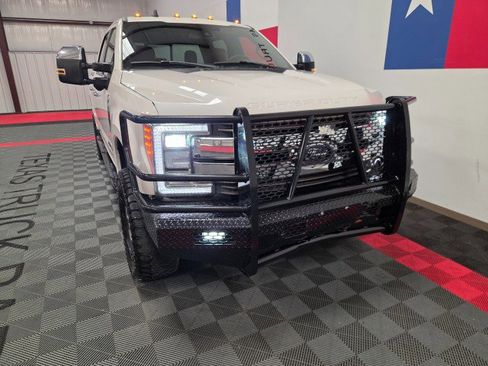 Used 2019 Ford F250 King Ranch w/ King Ranch Ultimate Package image 24