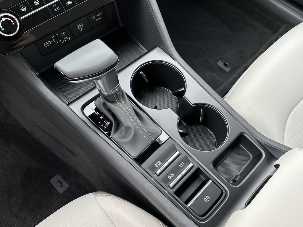 New 2026 Hyundai Sonata SE FWD image 19