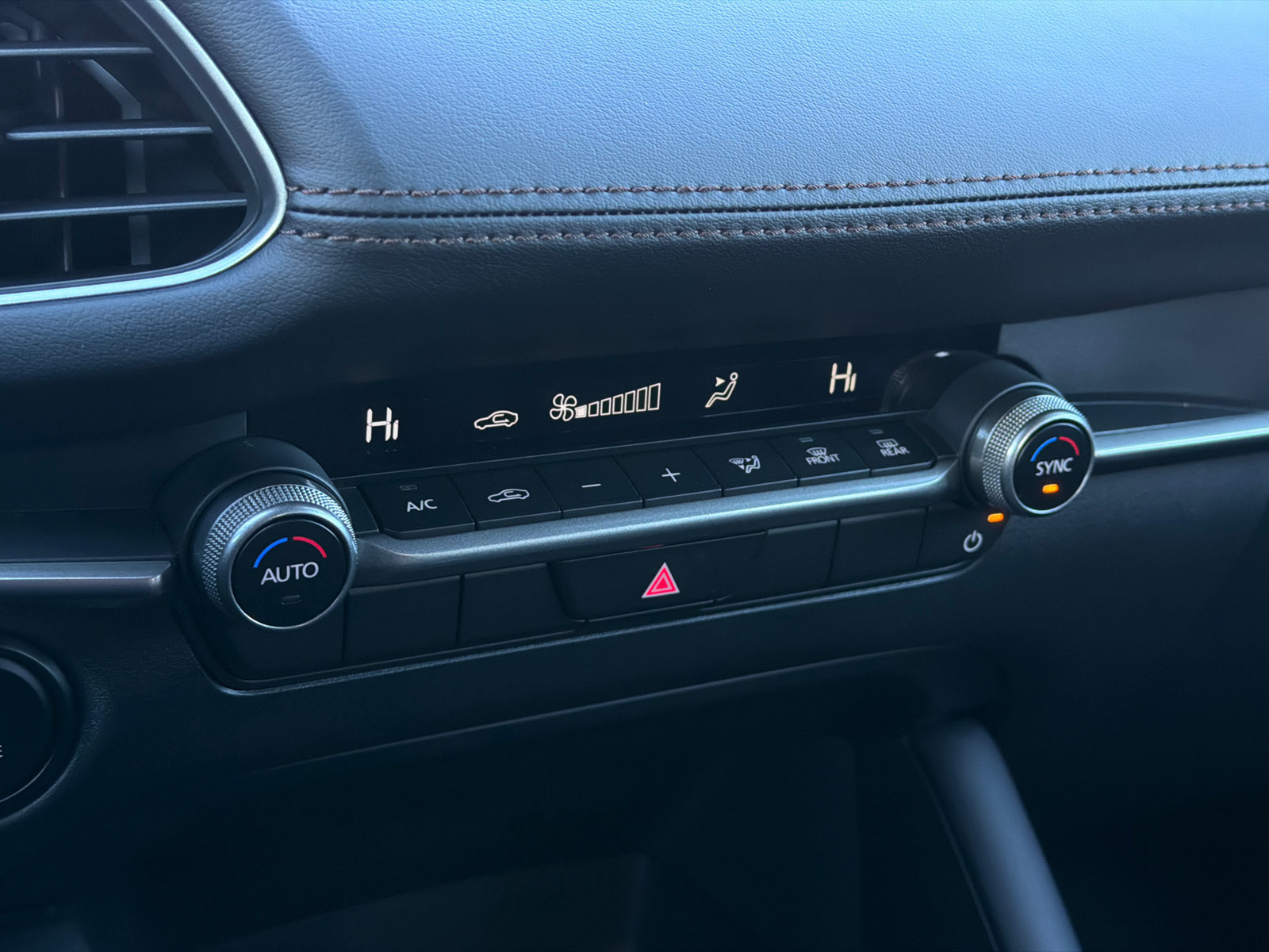 New 2026 MAZDA MAZDA3 s Sport FWD image 26