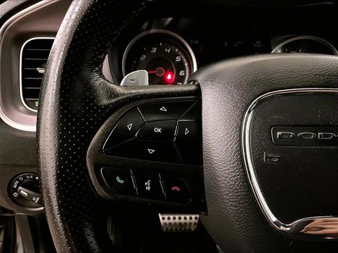 Used 2022 Dodge Charger R/T w/ Driver Convenience Group image 17