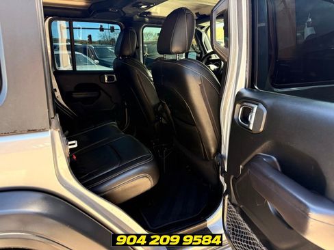 Used 2018 Jeep Wrangler Unlimited Sport S AWD/4WD image 31