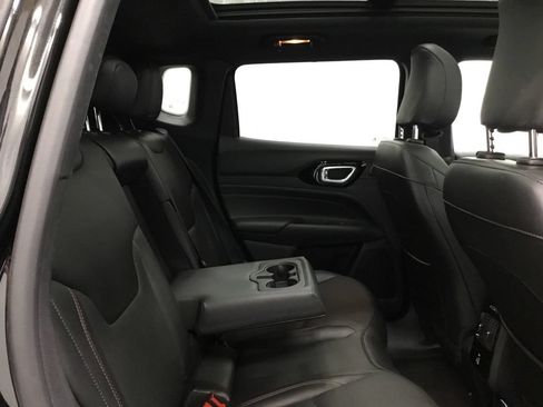 Used 2023 Jeep Compass Limited w/ Elite Group for (Red) Edition AWD/4WD image 19