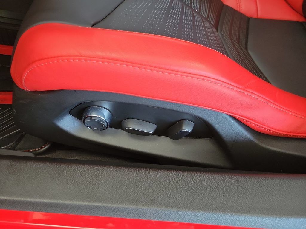 Used 2026 Chevrolet Corvette Z06 w/ Battery Protection Package RWD image 20