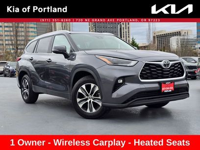 Used 2023 Toyota Highlander XLE