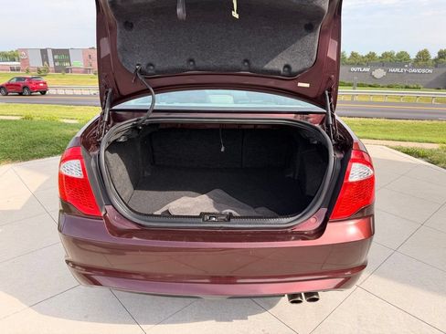 Used 2012 Ford Fusion S FWD image 27