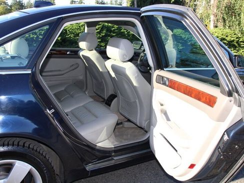 Used 2004 Audi A6 3.0 AWD/4WD image 6