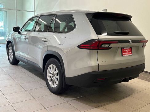 New 2026 Toyota Grand Highlander XLE AWD/4WD image 4