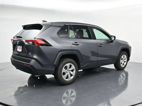 Used 2023 Toyota RAV4 LE AWD/4WD image 8