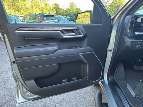 Used 2026 Chevrolet Silverado 1500 RST w/ RST Select Package AWD/4WD image 9