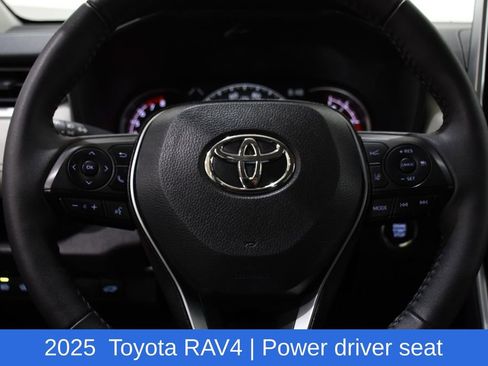 Used 2025 Toyota RAV4 XLE image 10
