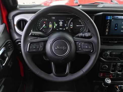 Used 2025 Jeep Wrangler Unlimited Sport S 4xe AWD/4WD image 17